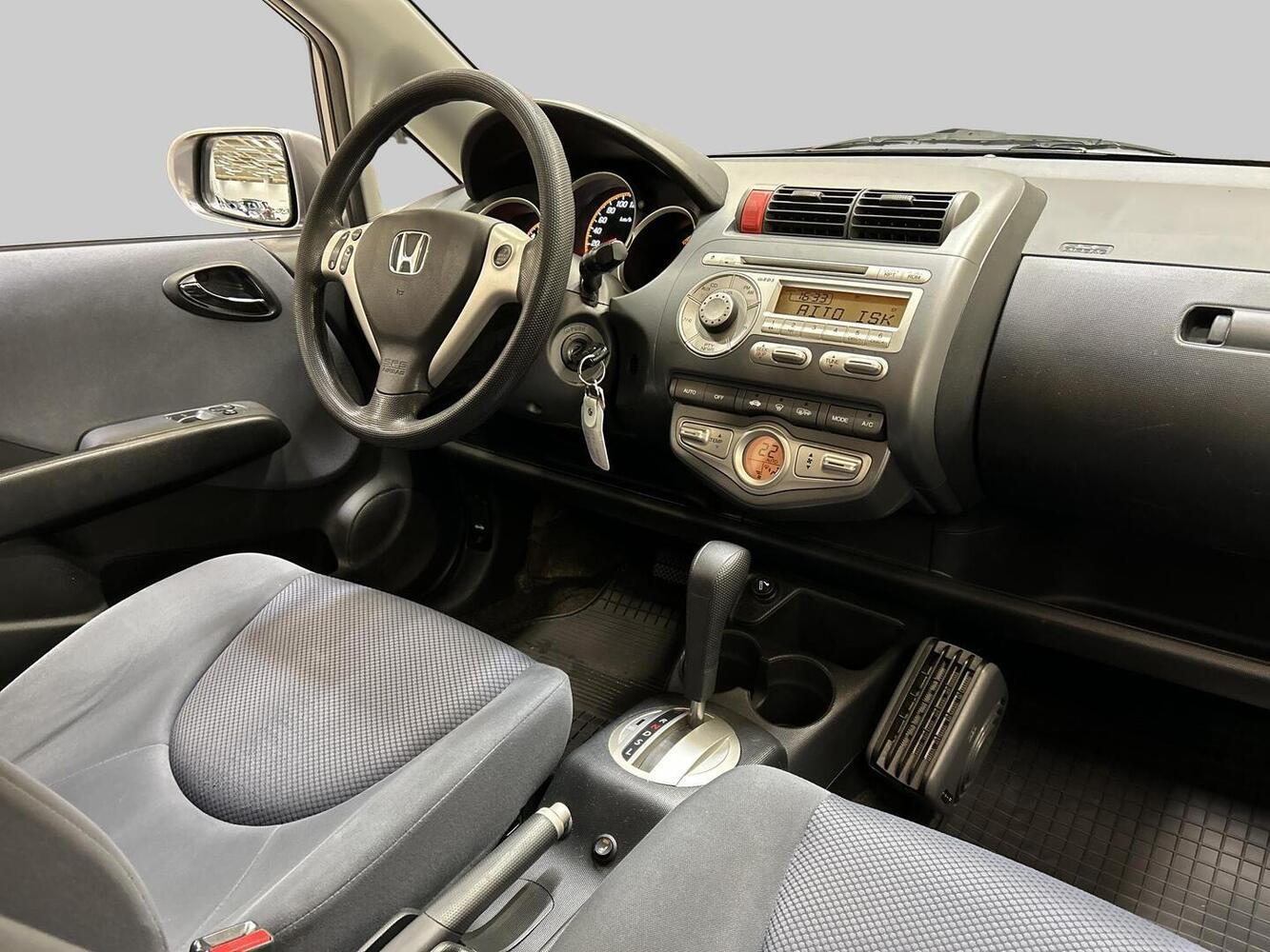 Honda Jazz vaihtoauto