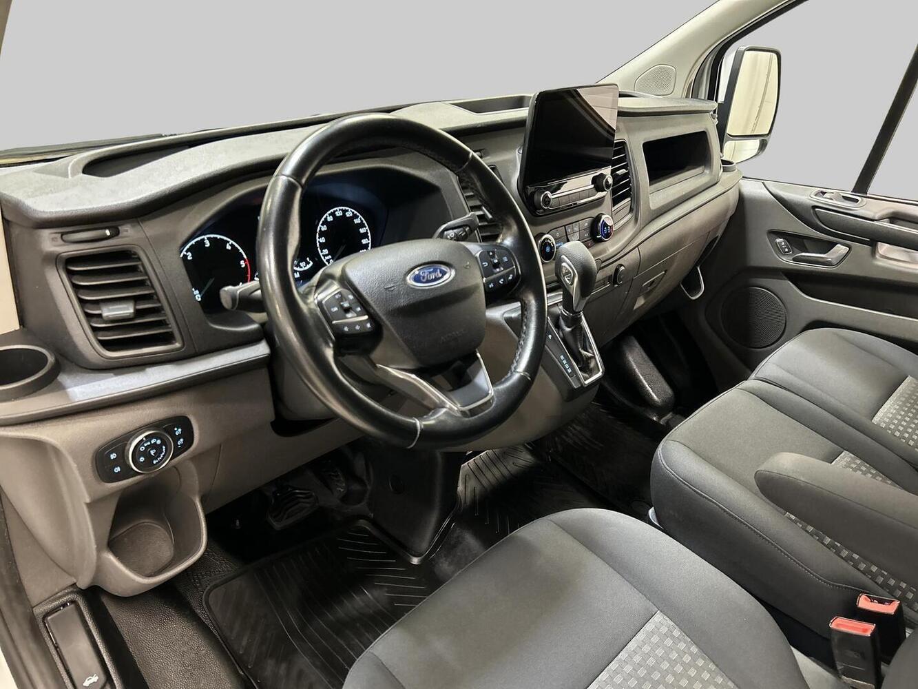 Ford Transit Custom vaihtoauto