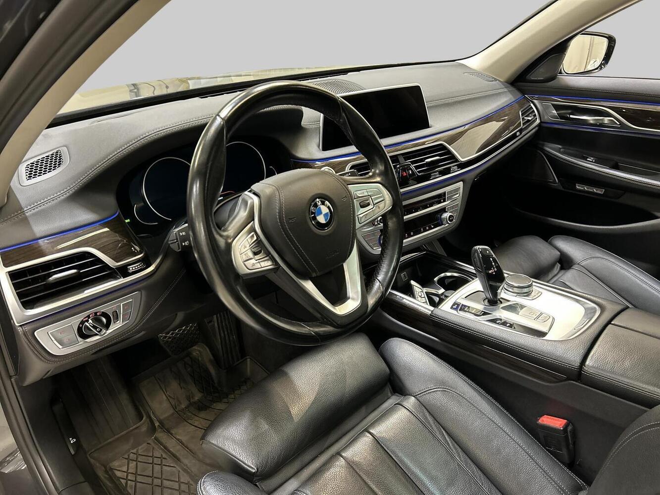 BMW 730 vaihtoauto