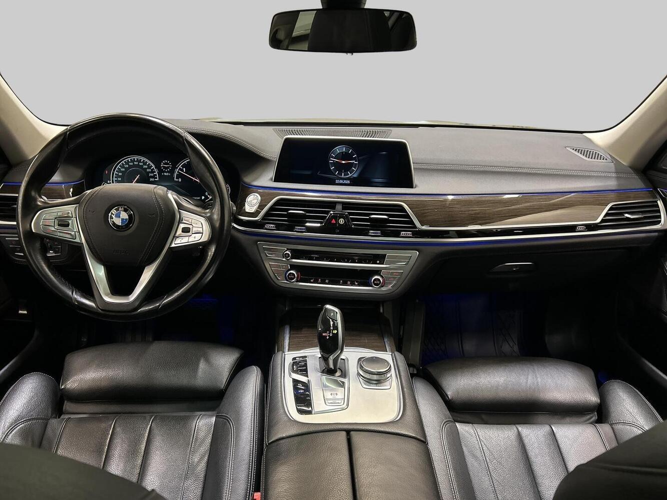 BMW 730 vaihtoauto