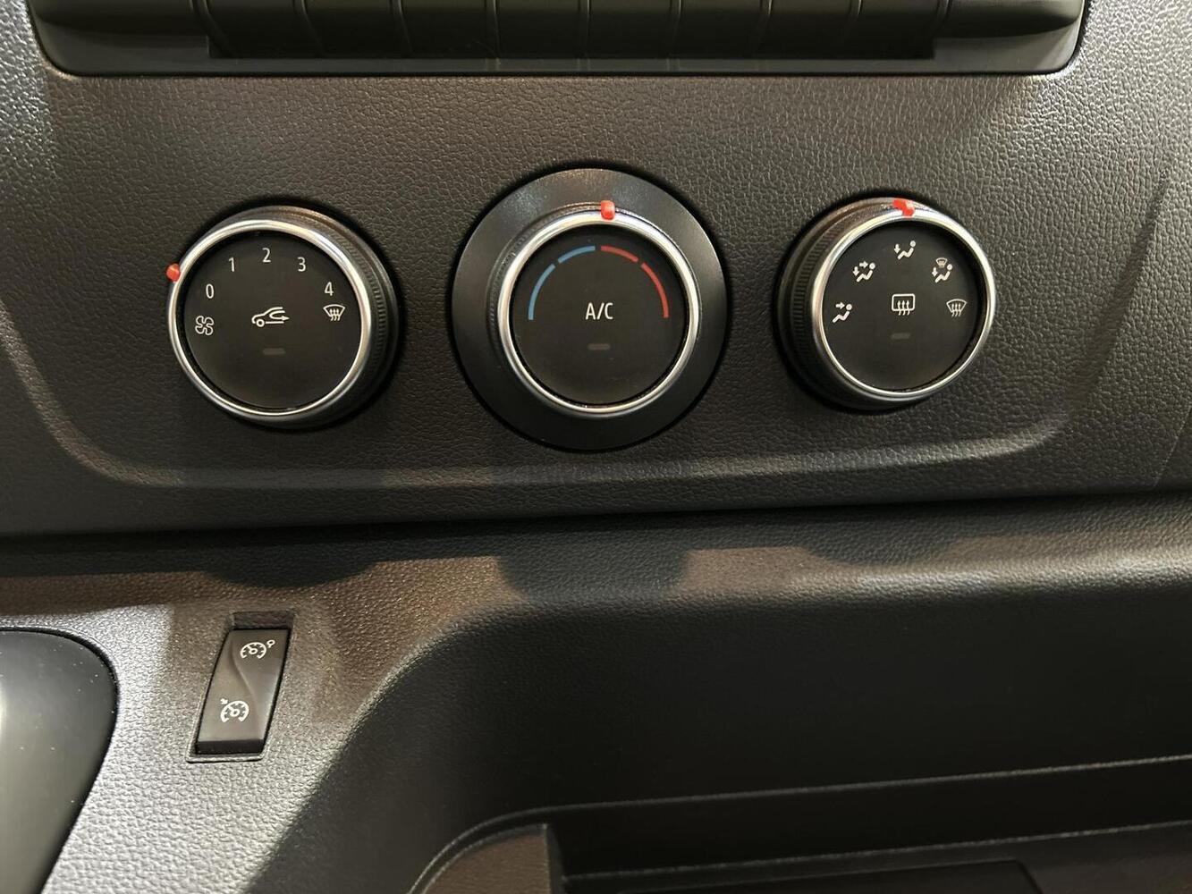 Renault Master vaihtoauto
