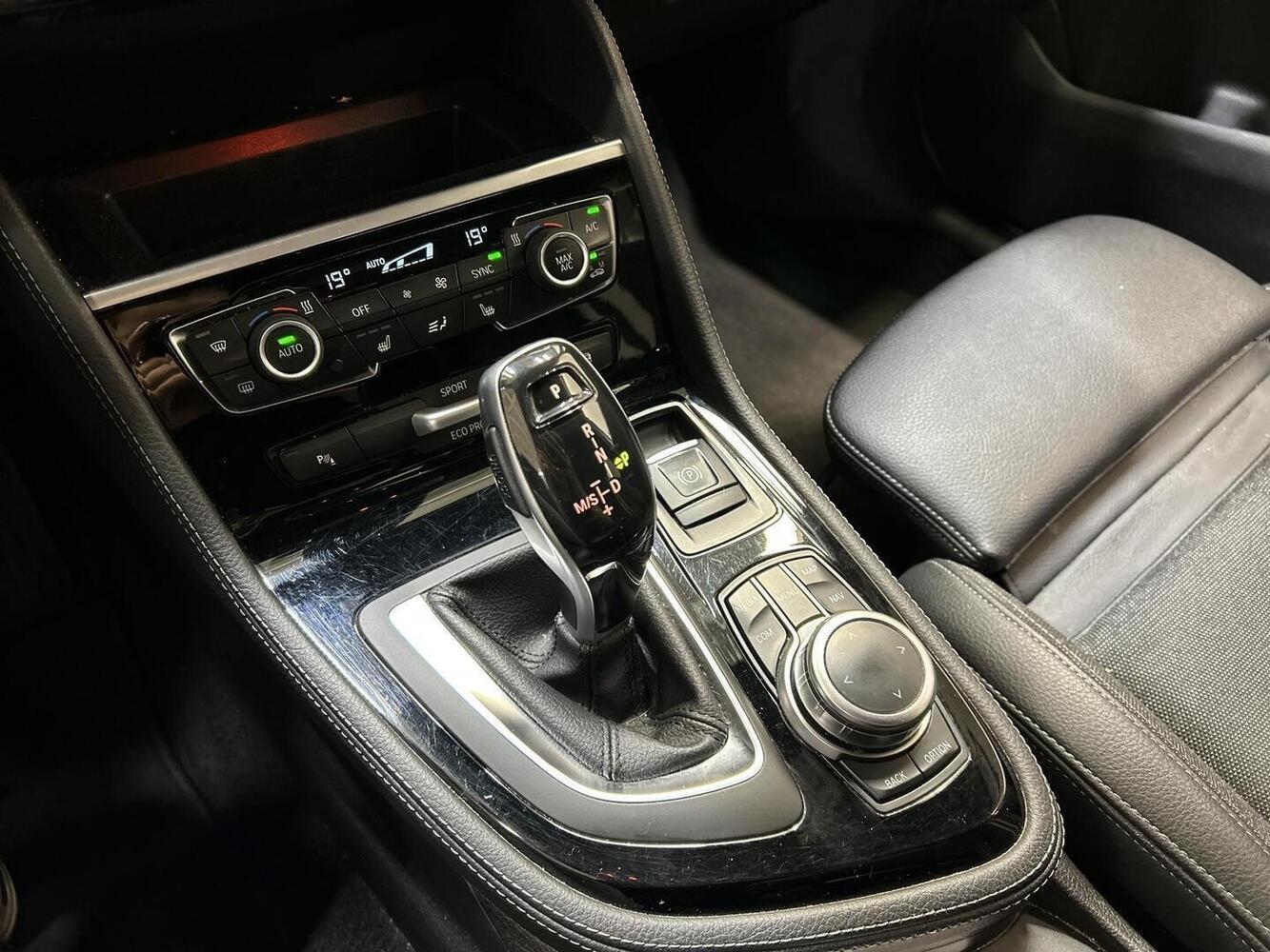 BMW 218 vaihtoauto