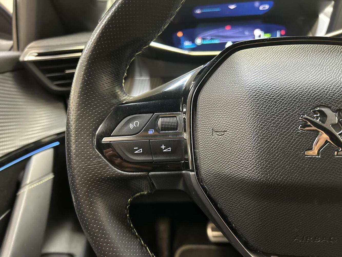 Peugeot e-208 vaihtoauto