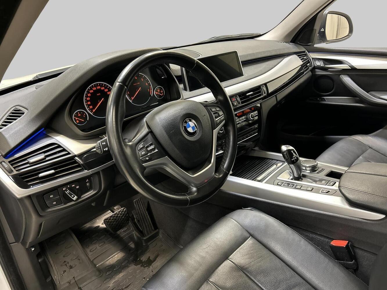 BMW X5 vaihtoauto