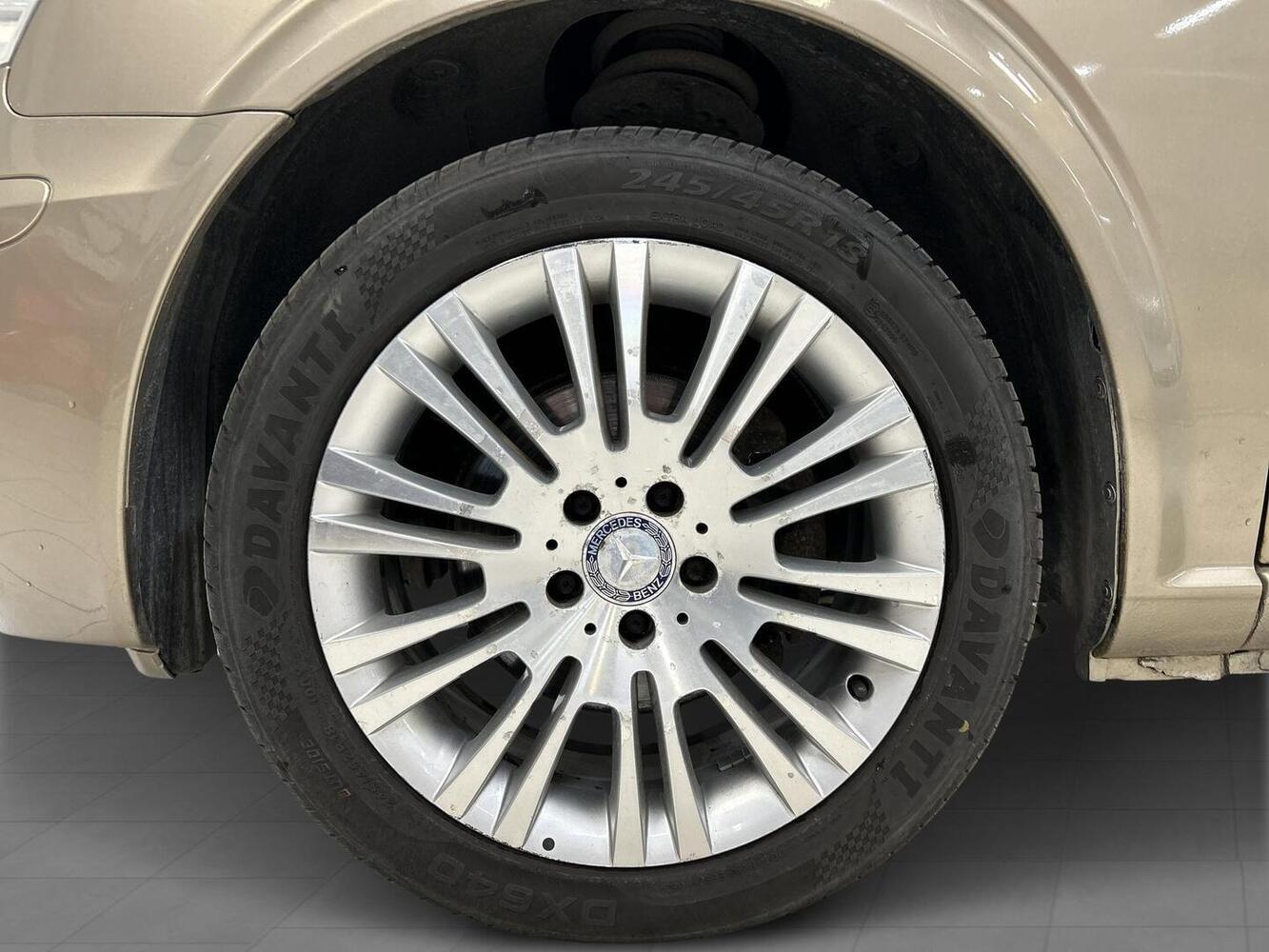 Mercedes-Benz Viano vaihtoauto