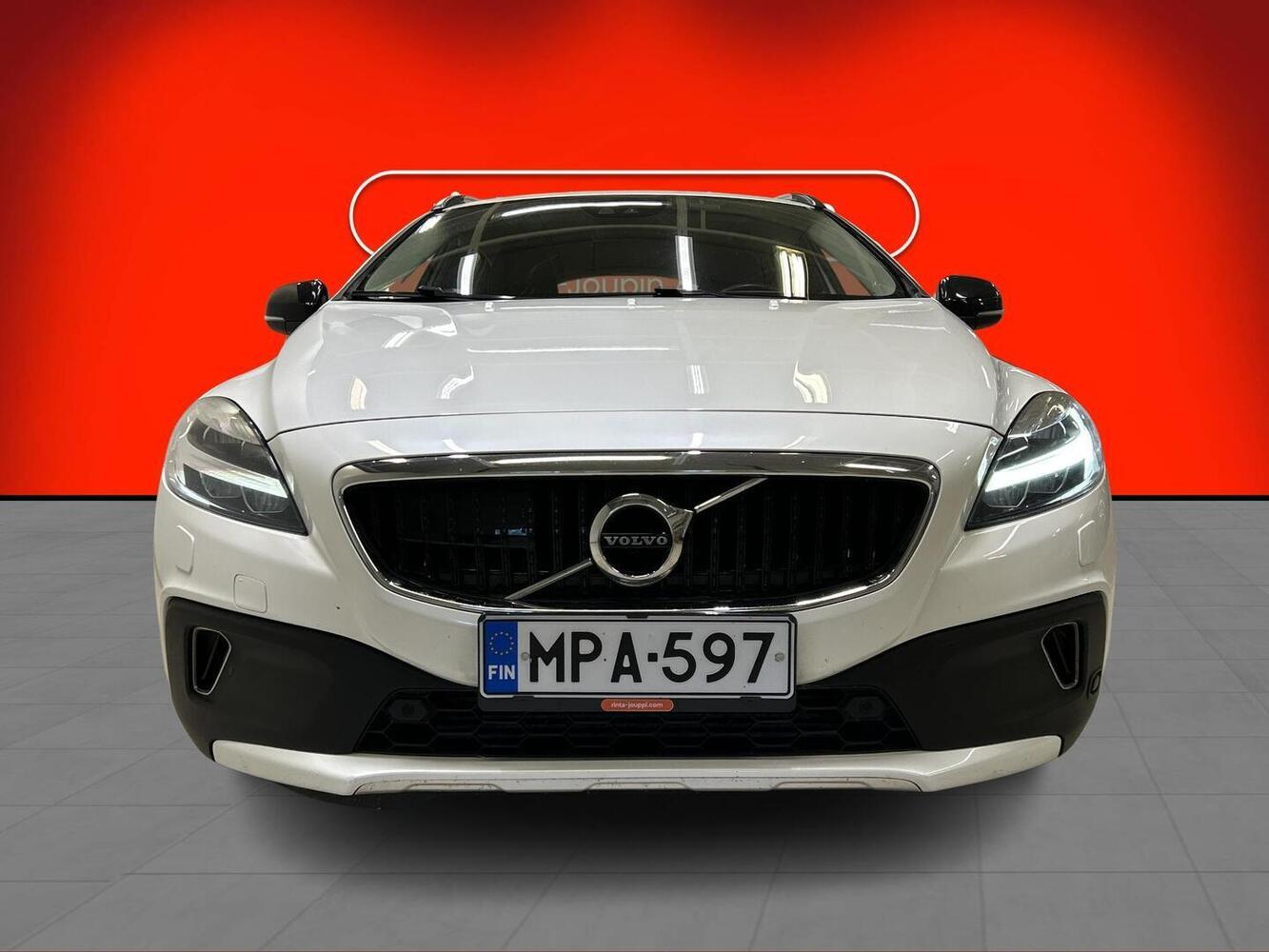 Volvo V40 Cross Country vaihtoauto