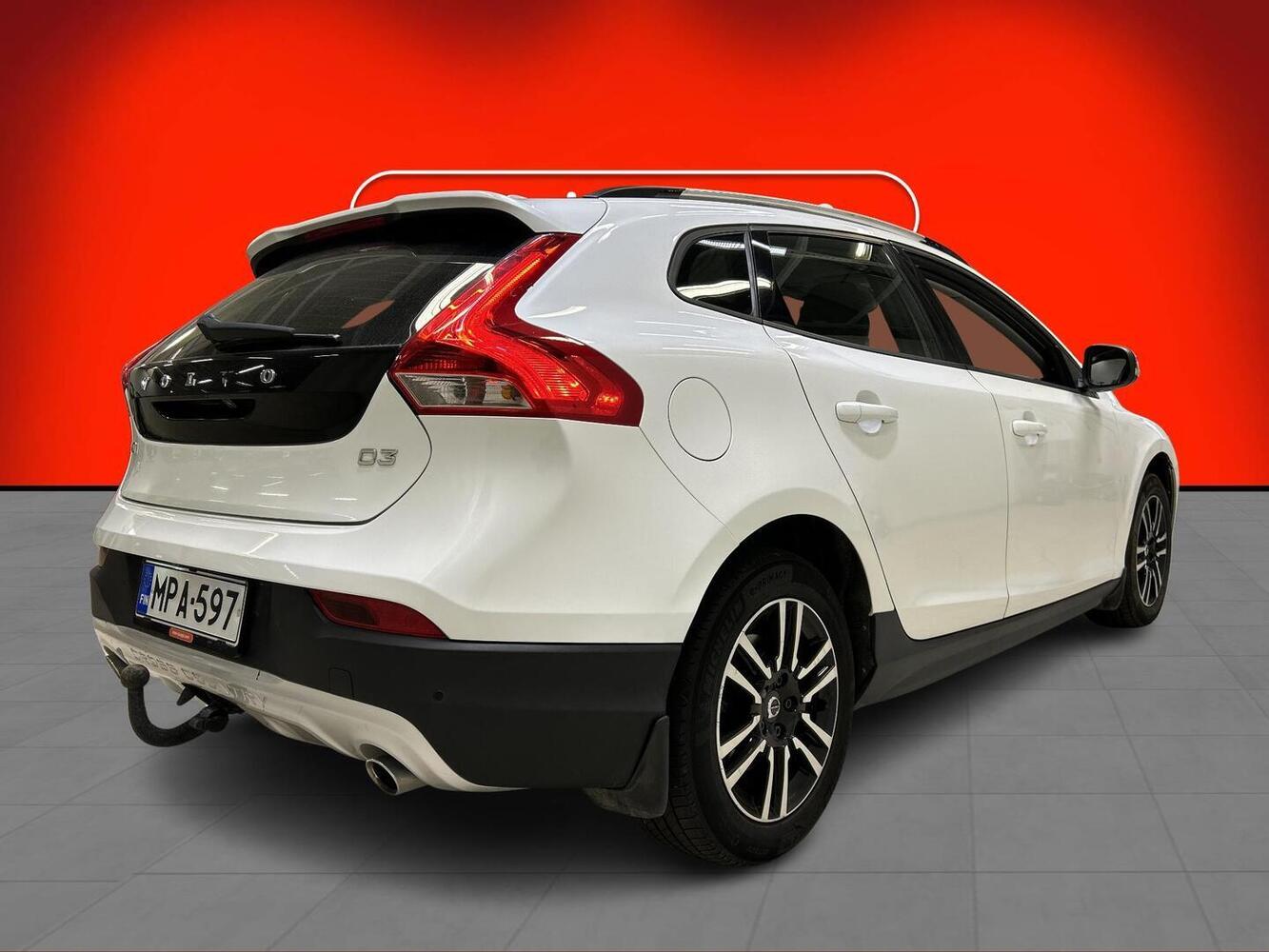 Volvo V40 Cross Country vaihtoauto