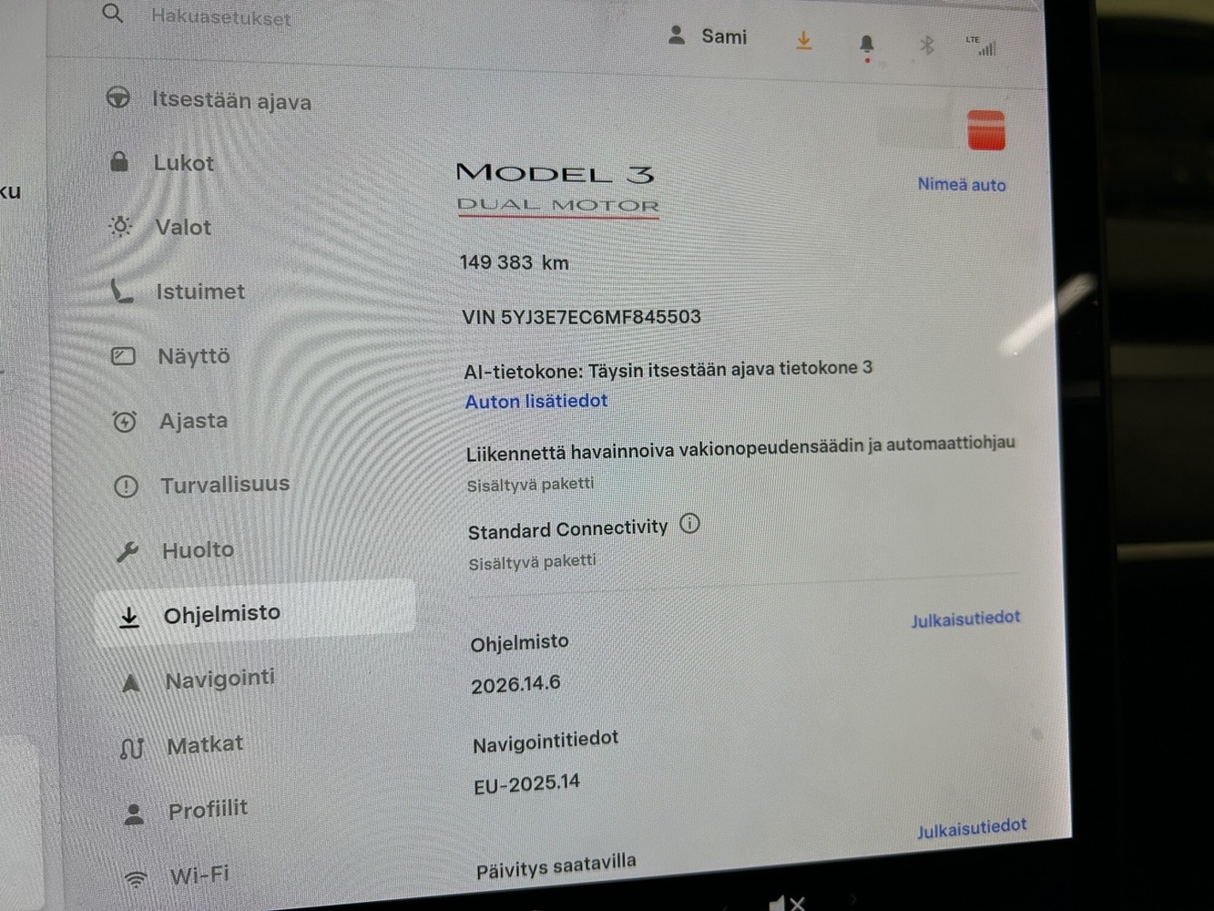 Tesla Model 3 vaihtoauto