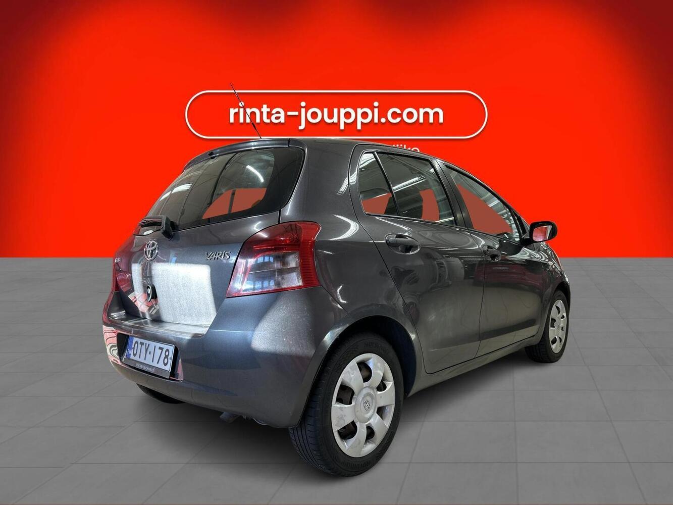 Toyota Yaris vaihtoauto