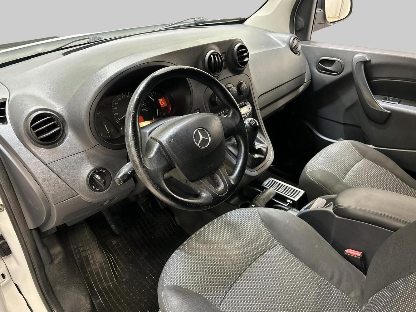 Mercedes-Benz Citan vaihtoauto