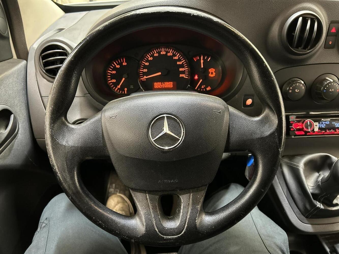 Mercedes-Benz Citan vaihtoauto