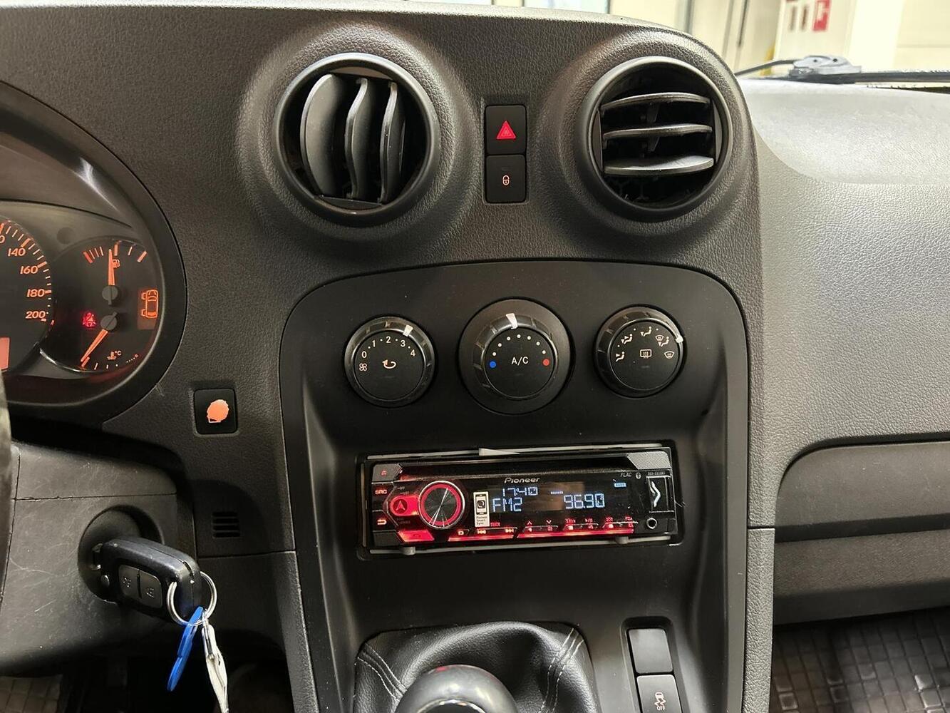 Mercedes-Benz Citan vaihtoauto