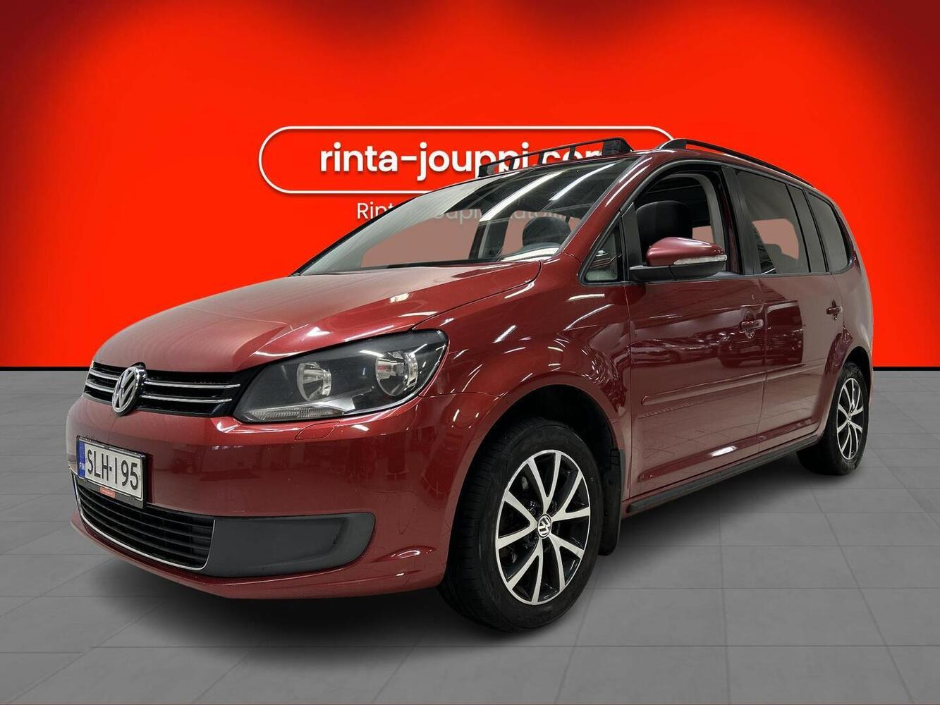 Volkswagen Touran vaihtoauto