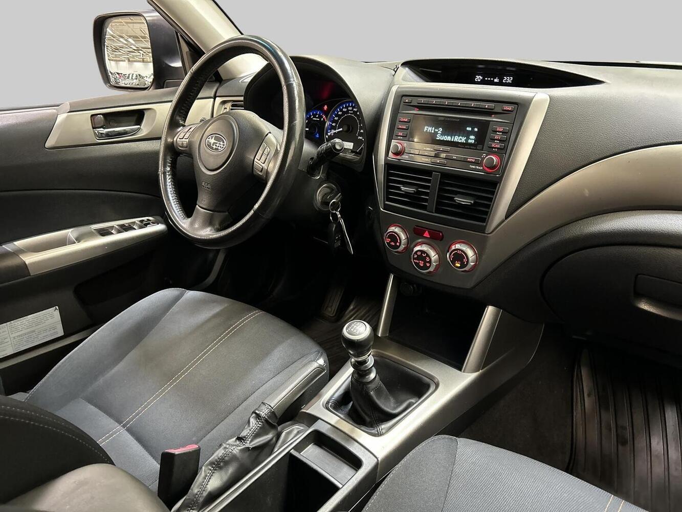 Subaru Forester vaihtoauto