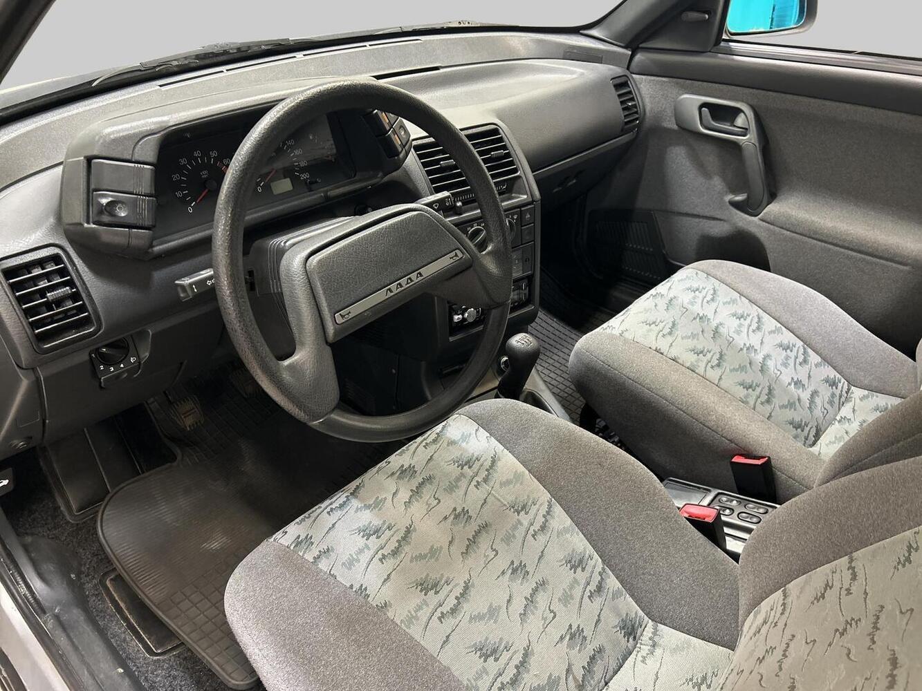 Lada 111 vaihtoauto