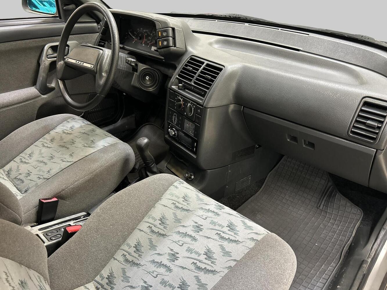 Lada 111 vaihtoauto