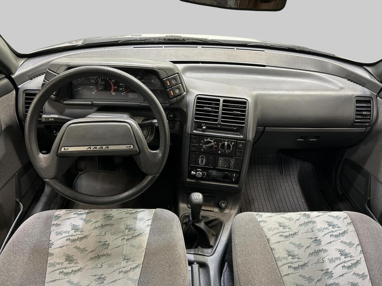 Lada 111 vaihtoauto