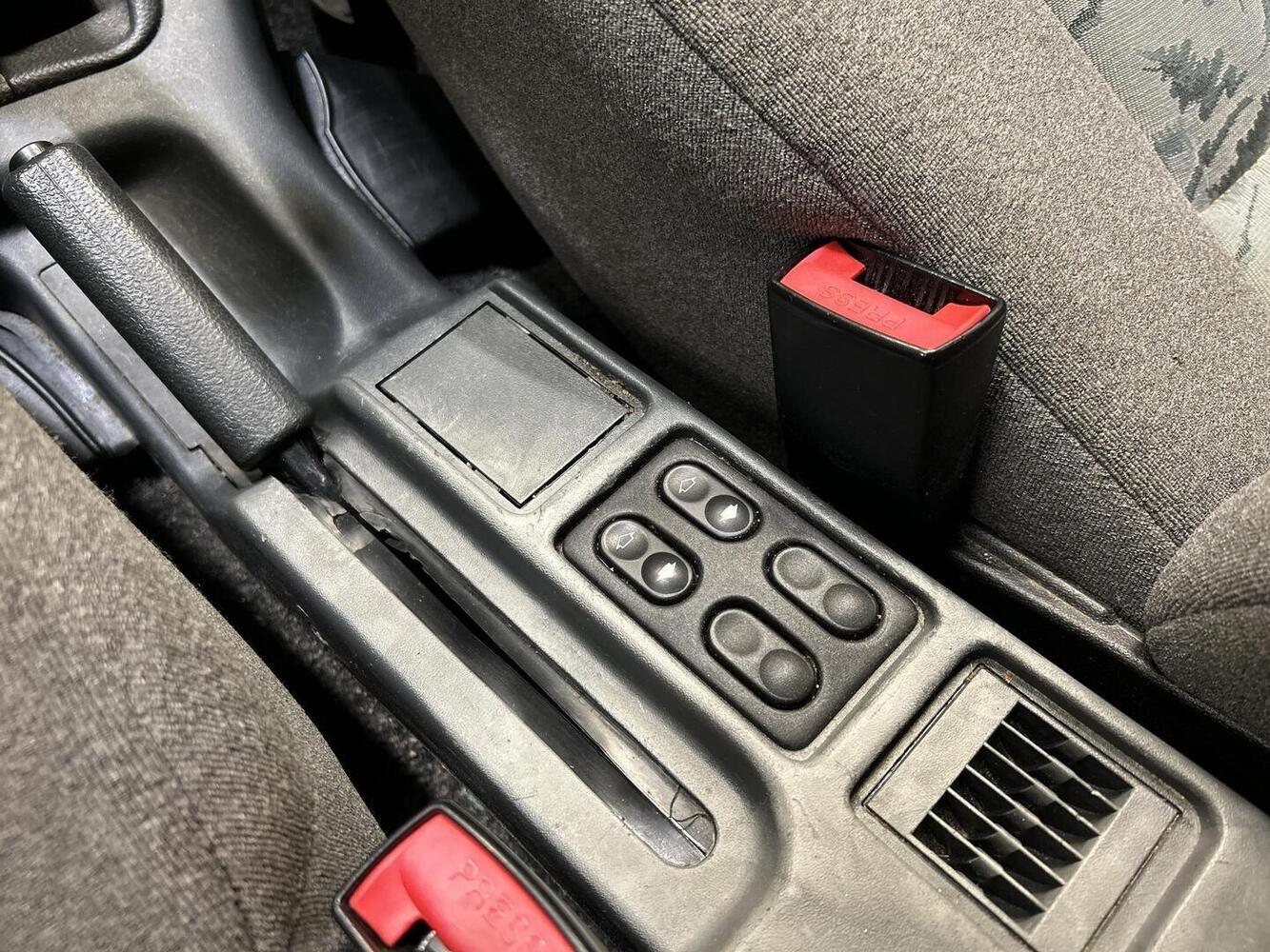 Lada 111 vaihtoauto