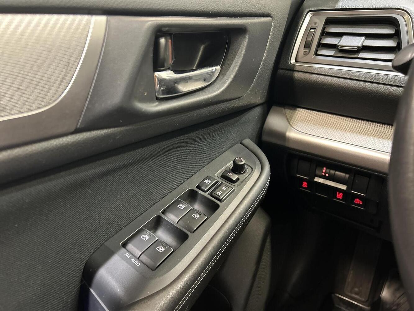 Subaru Outback vaihtoauto