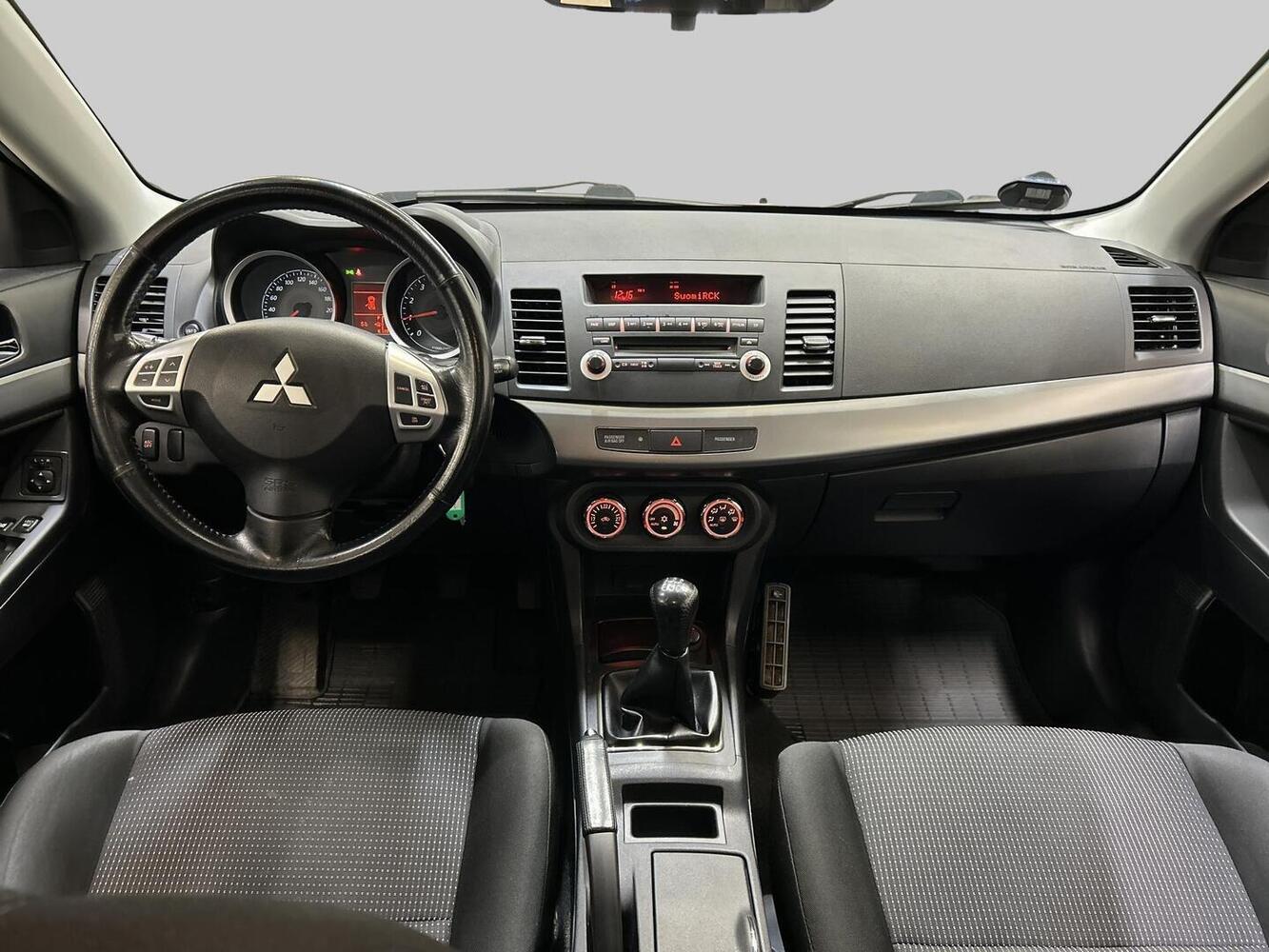 Mitsubishi Lancer vaihtoauto