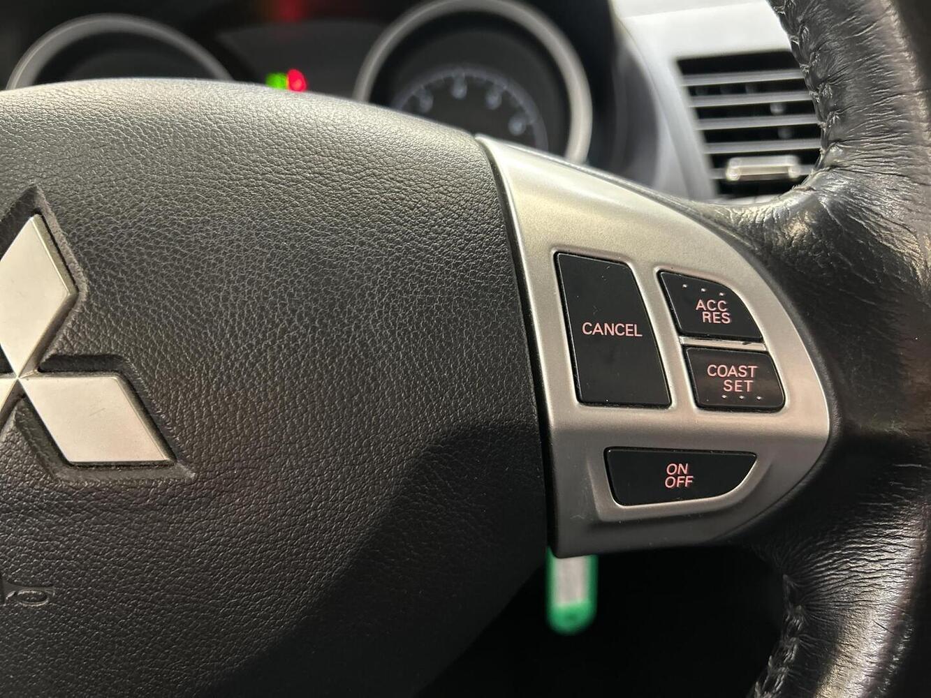 Mitsubishi Lancer vaihtoauto