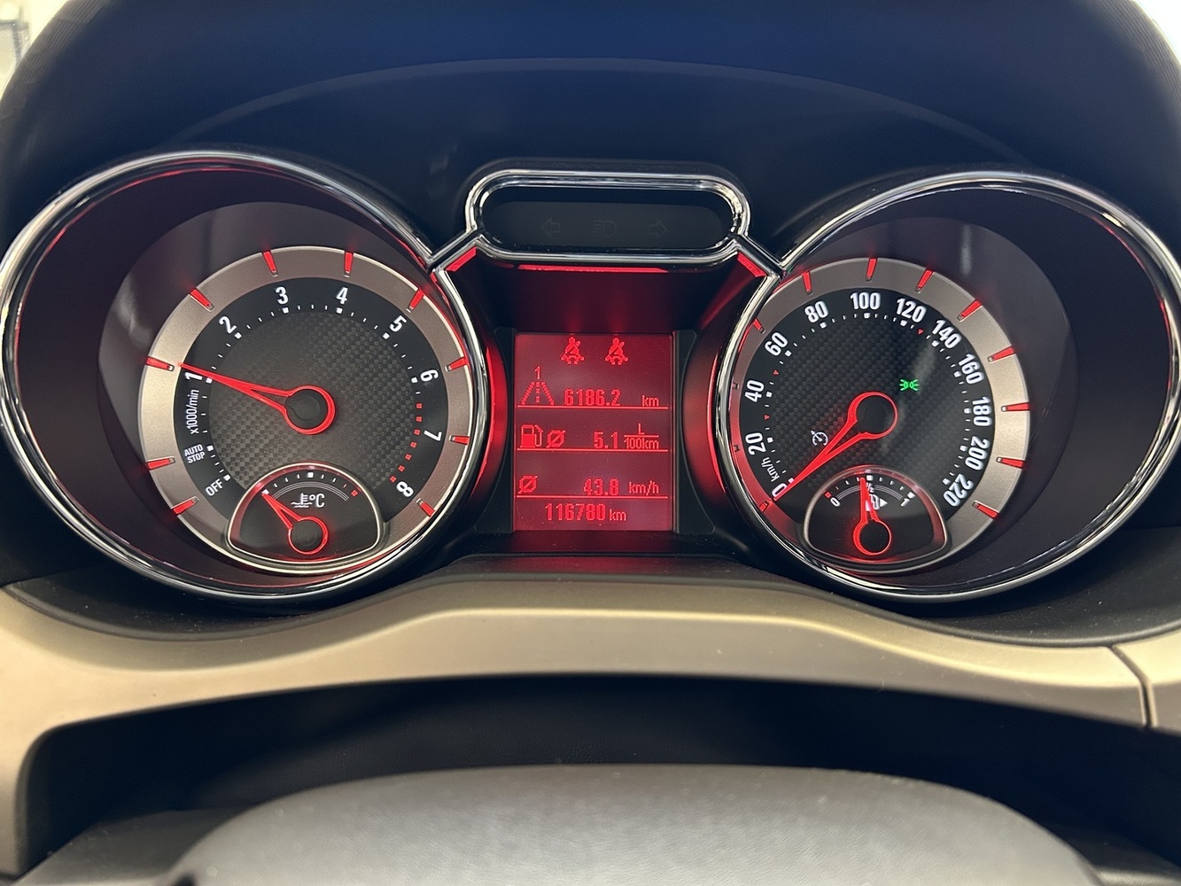 Opel Adam vaihtoauto