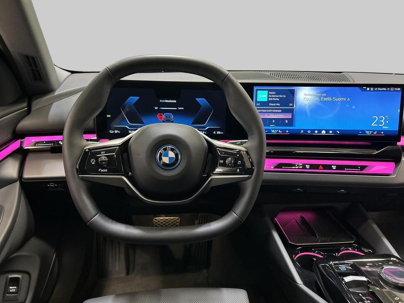 BMW i5 vaihtoauto