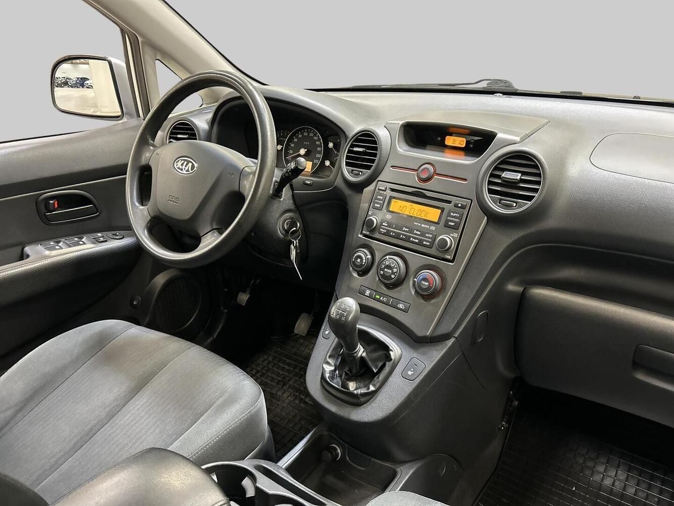 Kia Carens vaihtoauto