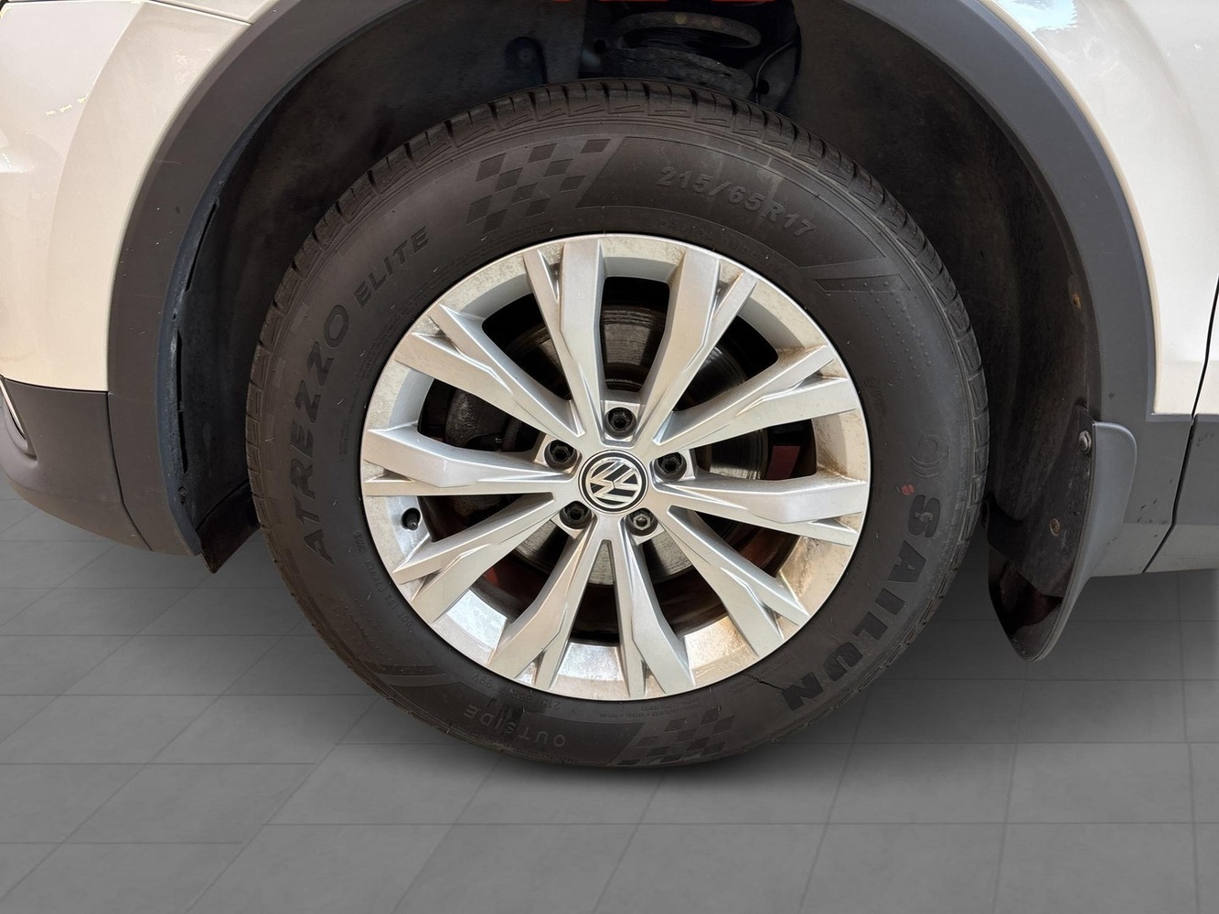 Volkswagen Tiguan vaihtoauto