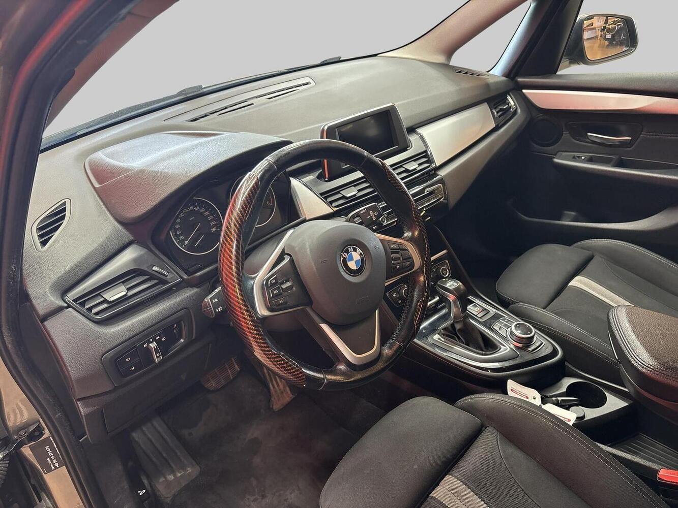 BMW 220 vaihtoauto