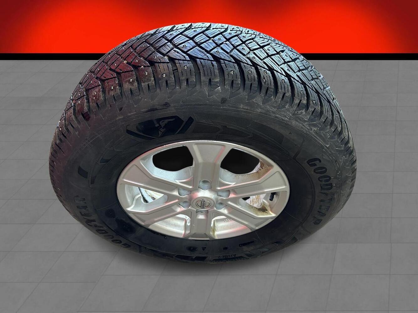 Nissan Navara vaihtoauto