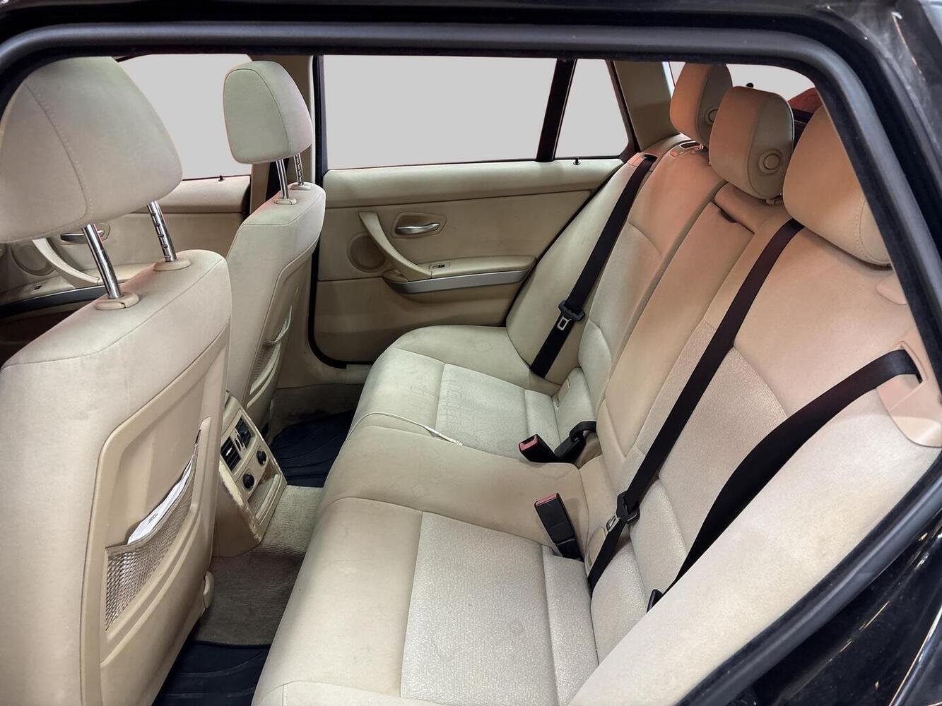 BMW 320 vaihtoauto