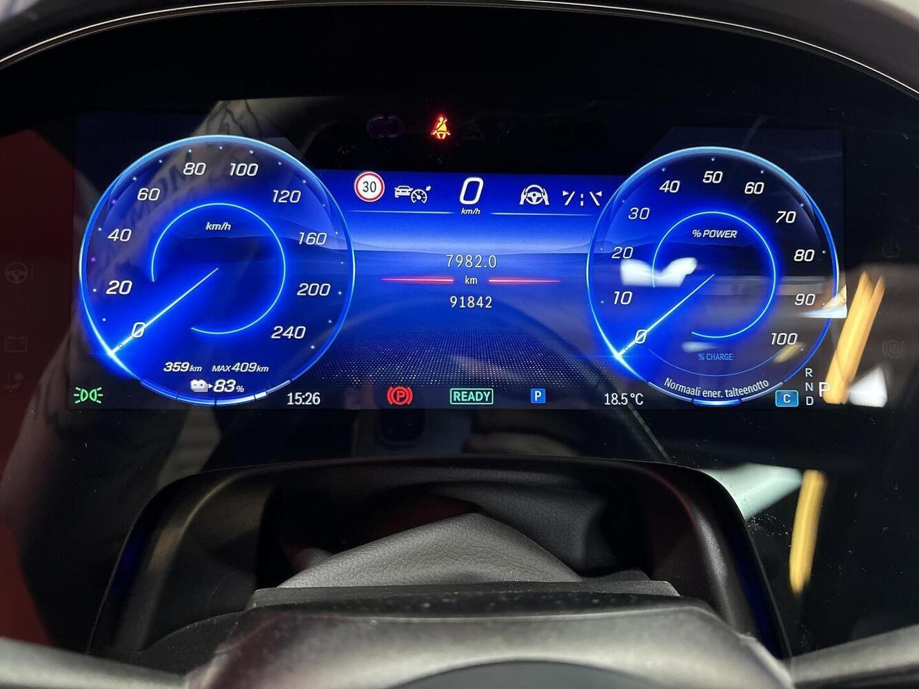 Mercedes-Benz EQE vaihtoauto