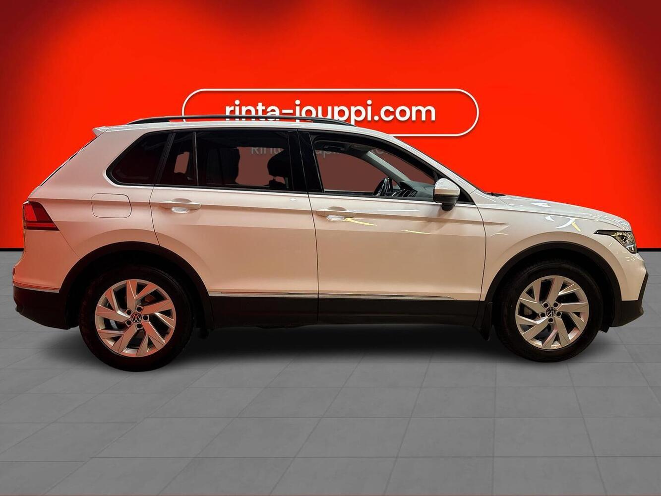 Volkswagen Tiguan vaihtoauto