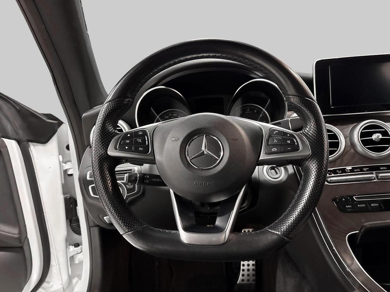Mercedes-Benz C vaihtoauto