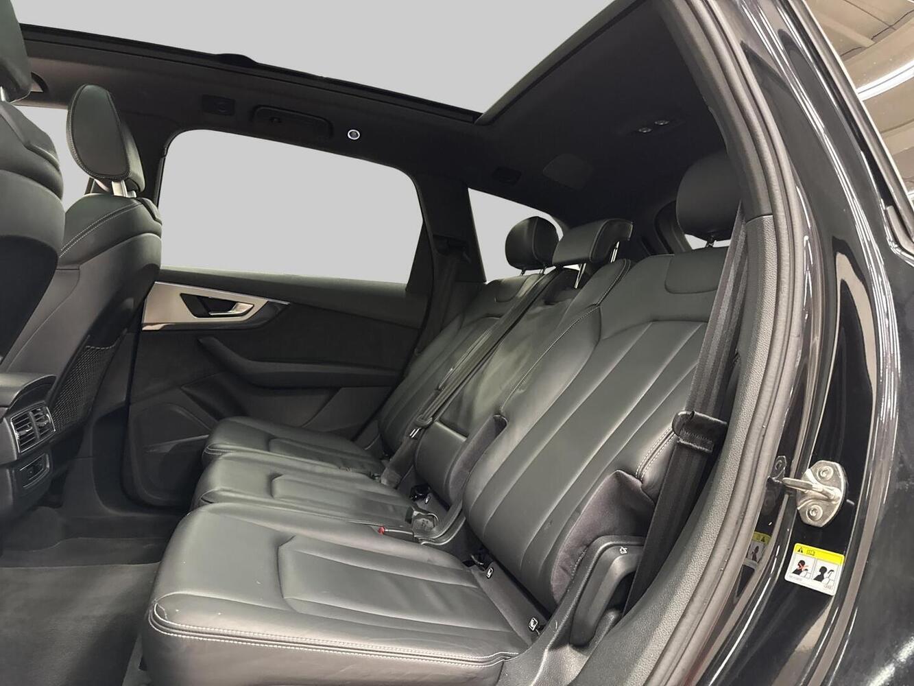 Audi Q7 vaihtoauto