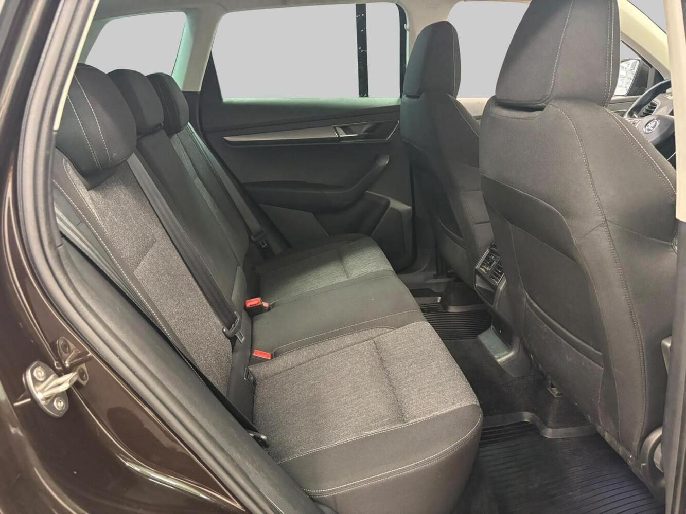 Skoda Karoq vaihtoauto