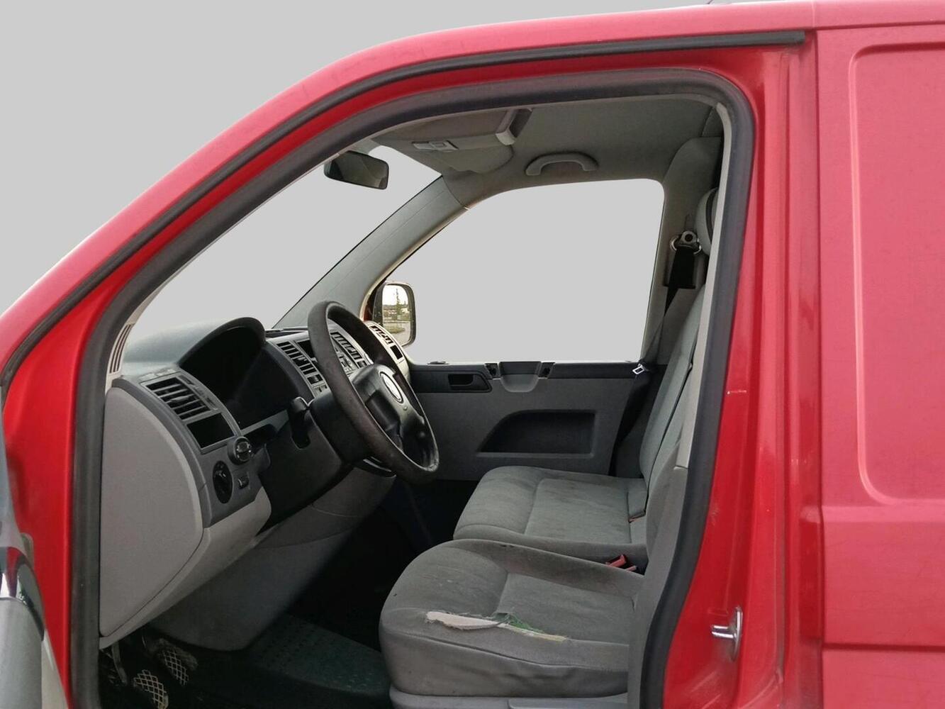 Volkswagen Transporter vaihtoauto