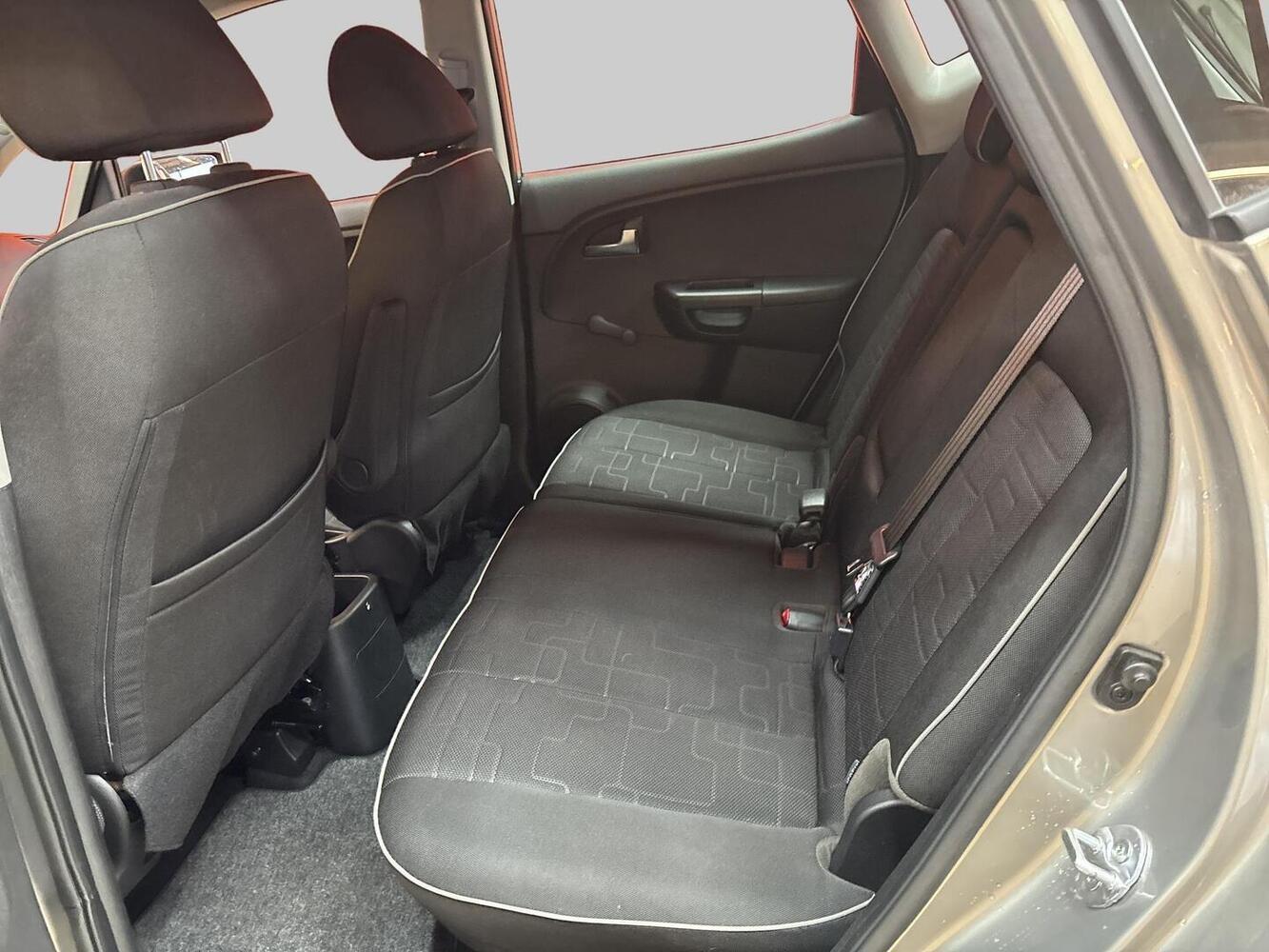 Kia Venga vaihtoauto