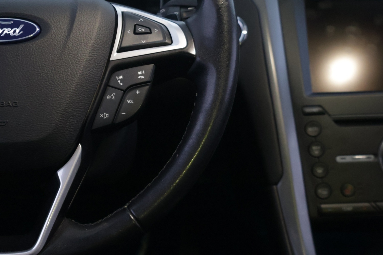 Ford Mondeo vaihtoauto