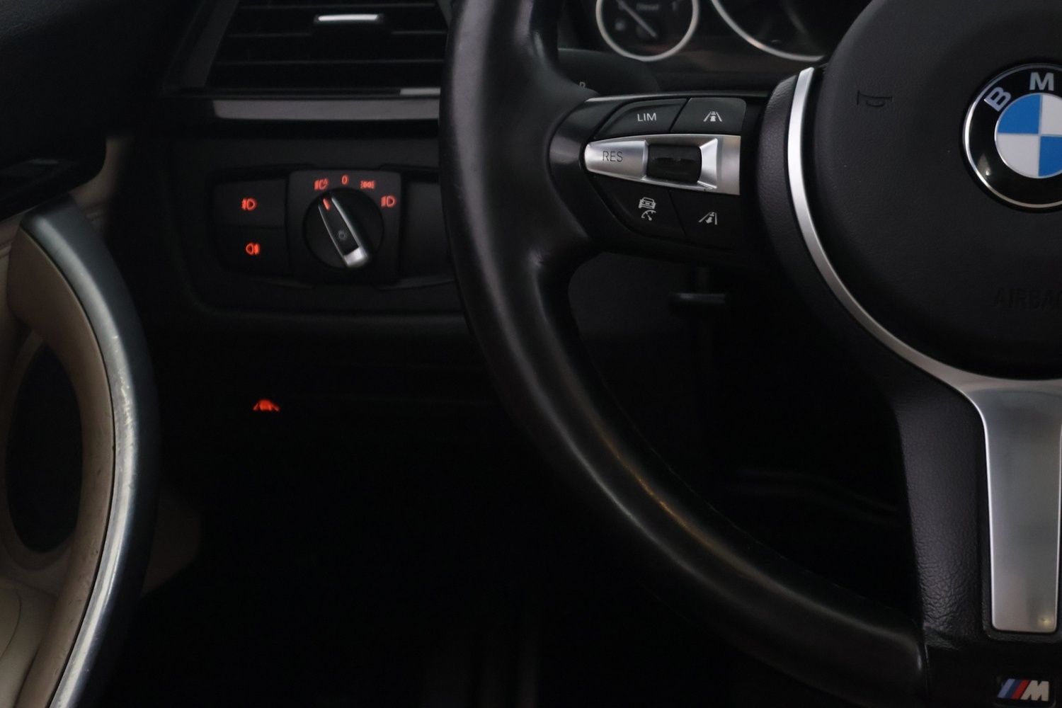 BMW 3.3 vaihtoauto