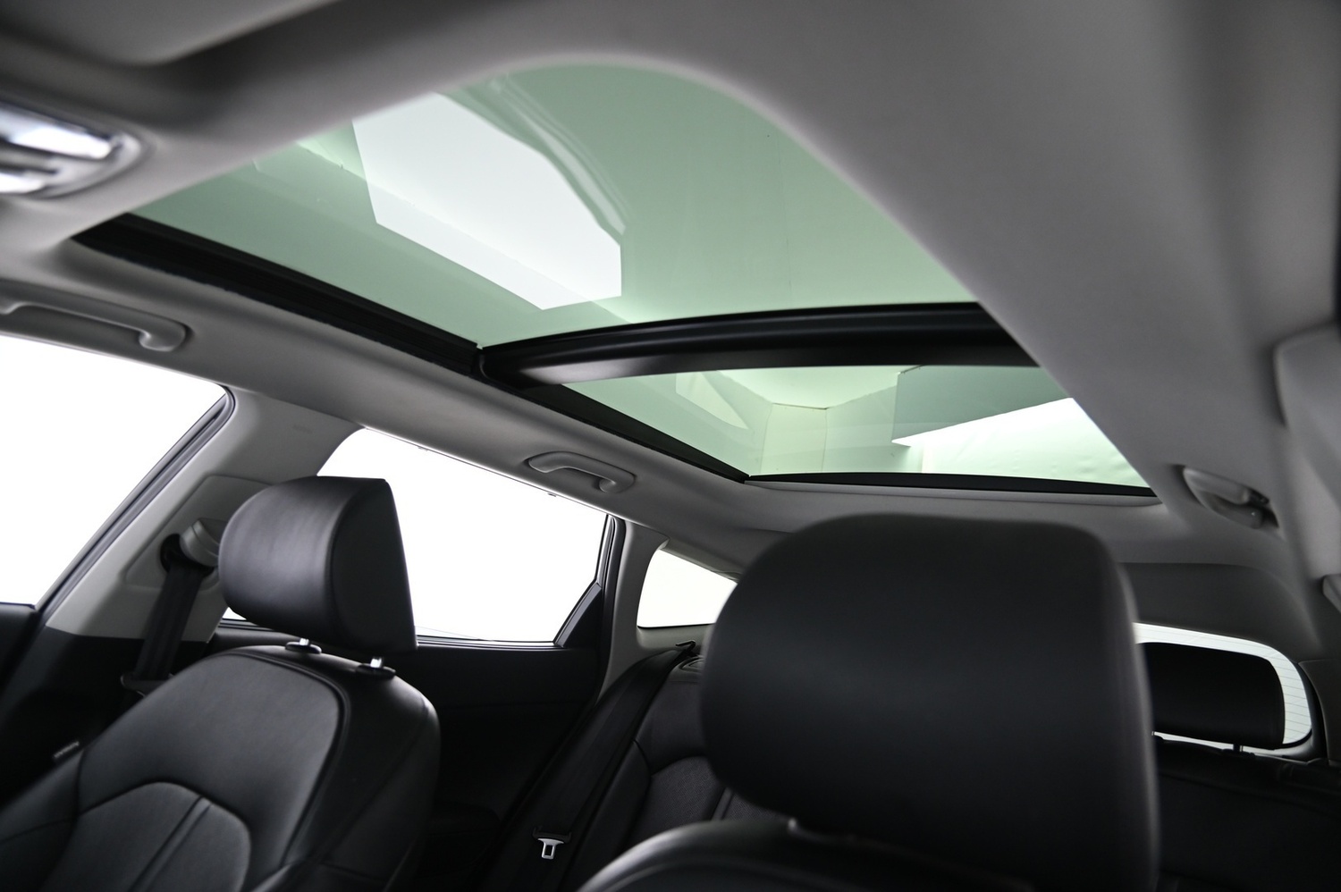 Kia Optima vaihtoauto