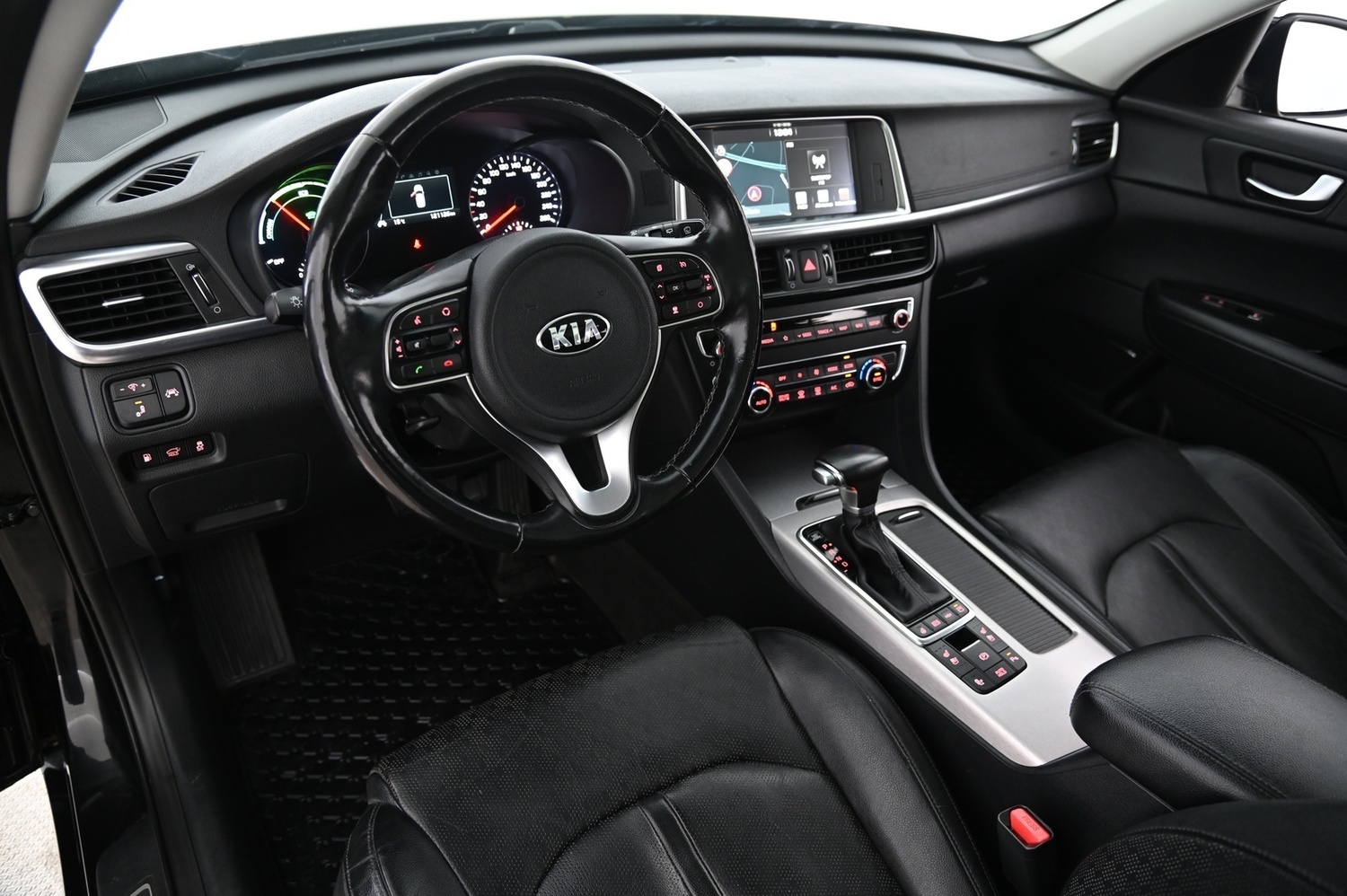 Kia Optima vaihtoauto