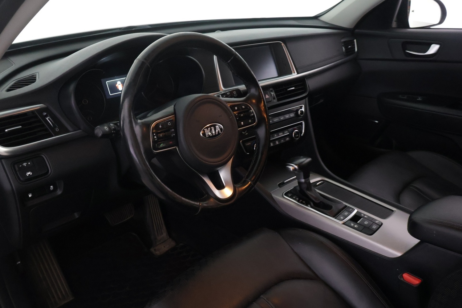 Kia Optima vaihtoauto