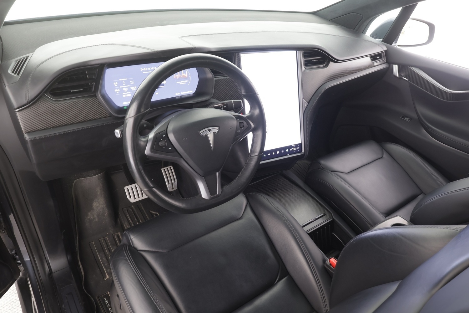 Tesla Model X vaihtoauto