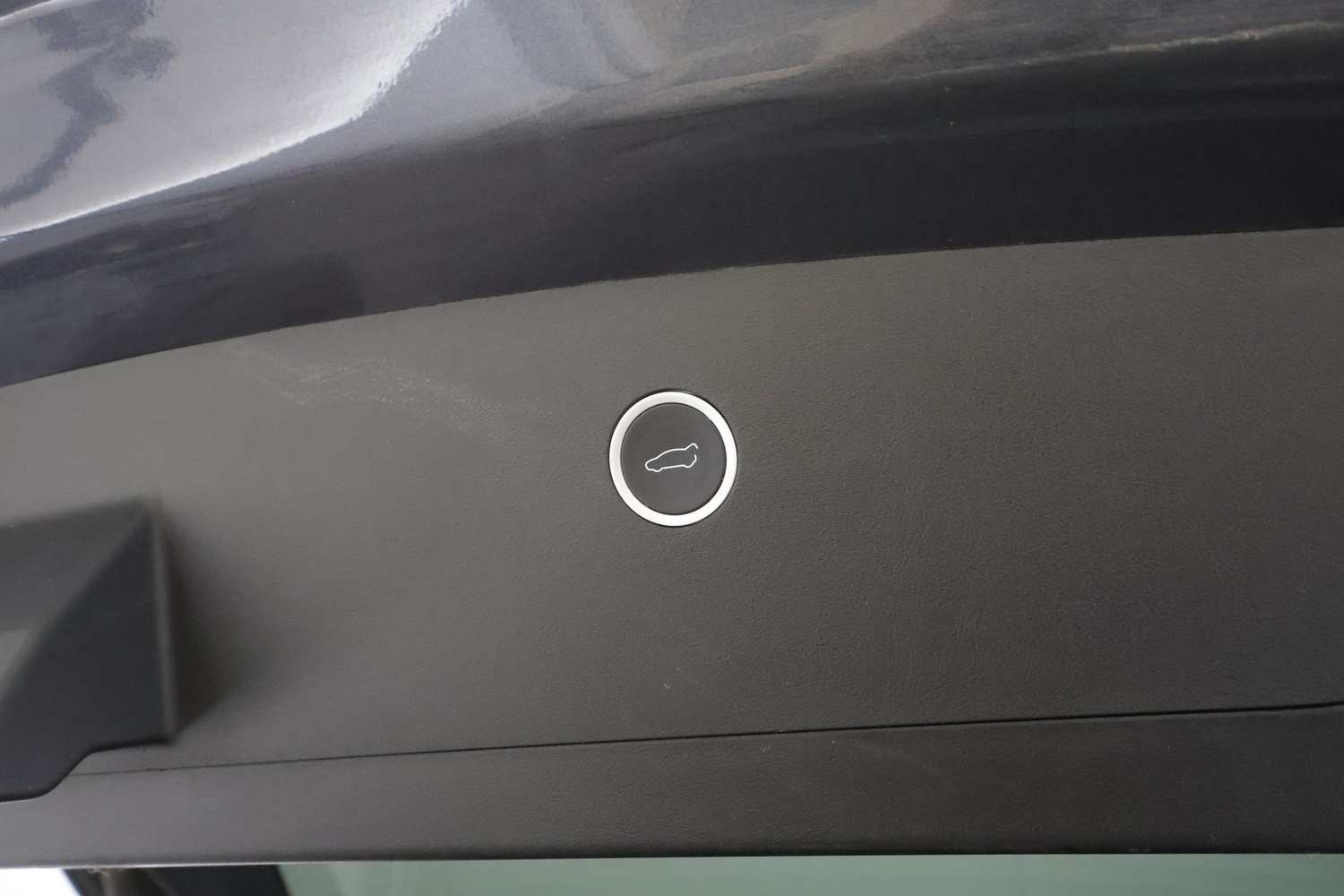 Tesla Model X vaihtoauto
