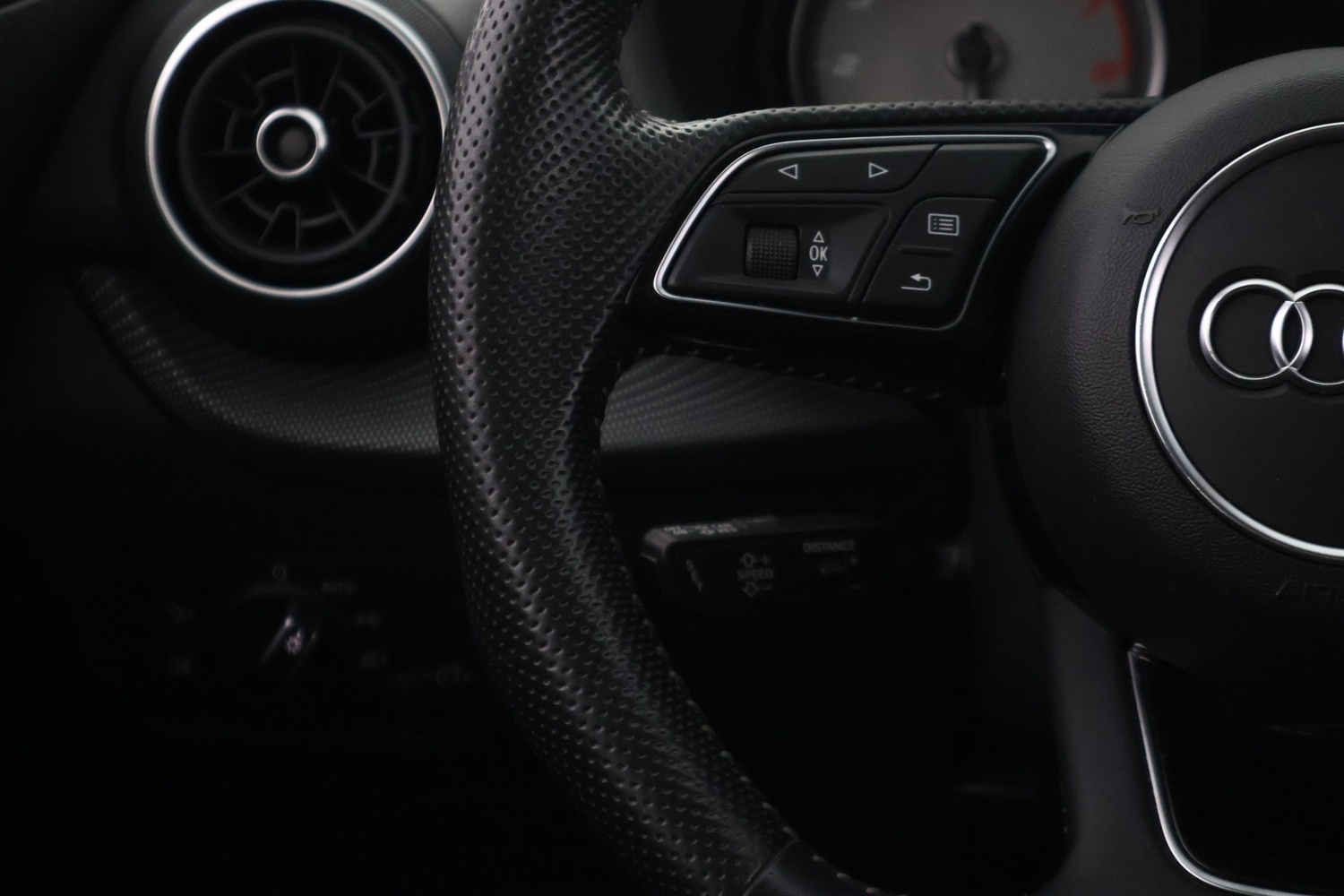 Audi SQ2 vaihtoauto