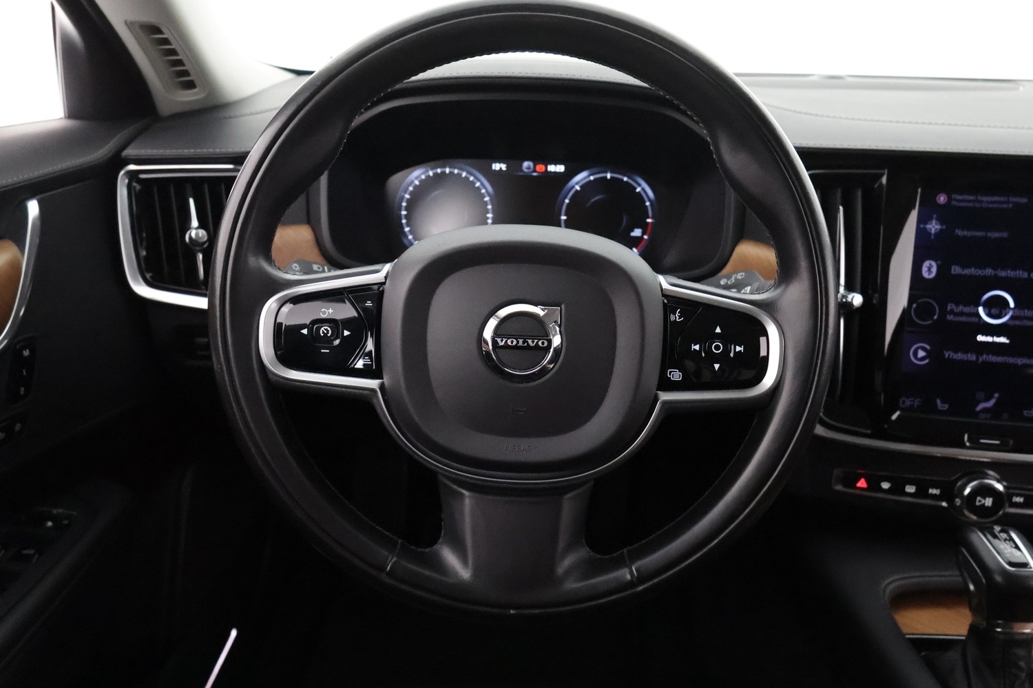 Volvo V90 vaihtoauto