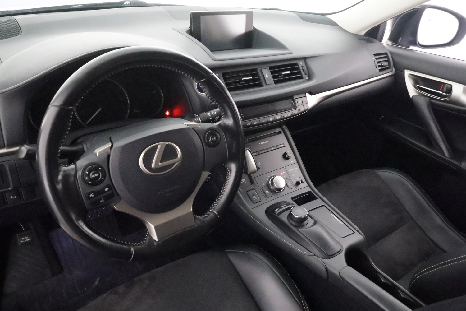 Lexus CT vaihtoauto