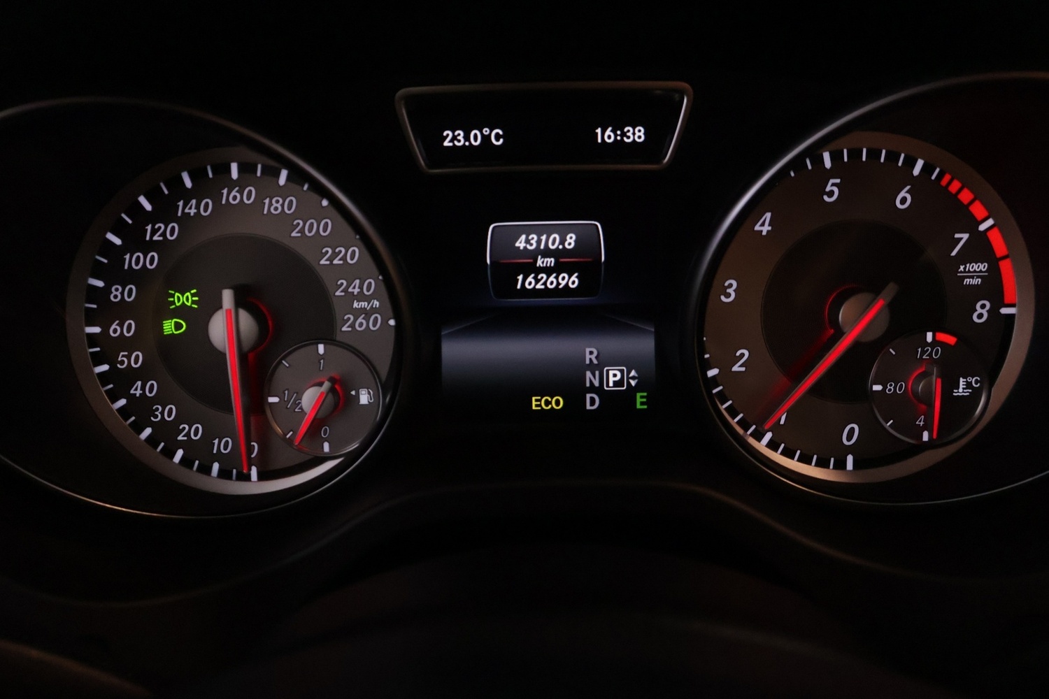 Mercedes-Benz GLA vaihtoauto